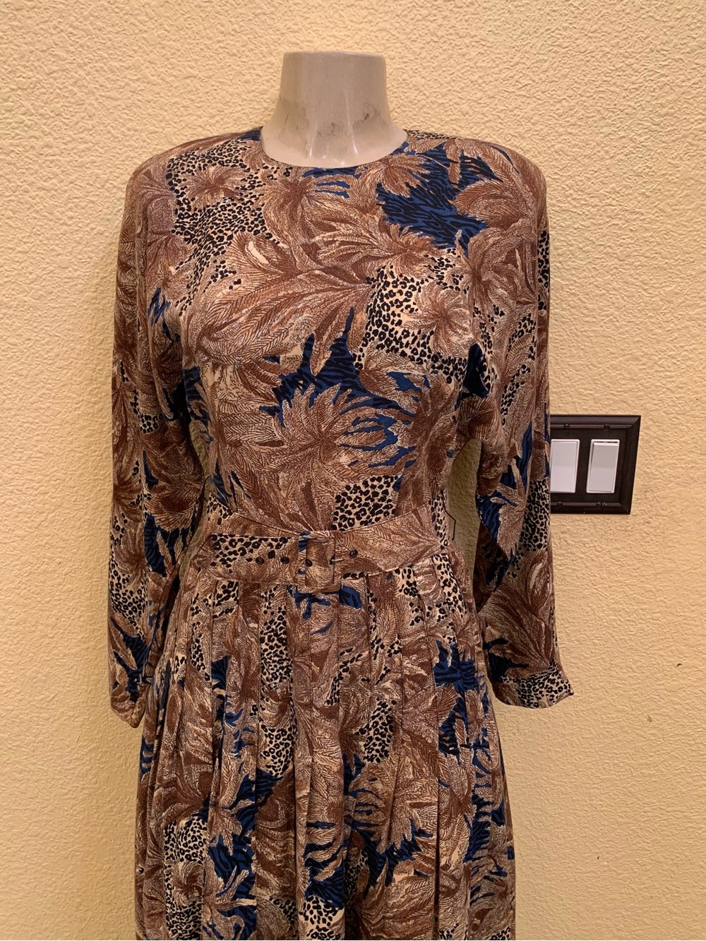VTG Rabbit Rabbit Rabbit Design Size 6 Multicolored Printed Long Sleeve Dress - Picture 2 of 10
